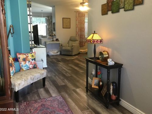 9316 Keats Ave, Mesa, AZ 85209-2524