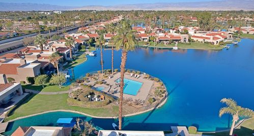 84 Lake Shore Dr, Rancho Mirage CA  92270-4054 exterior