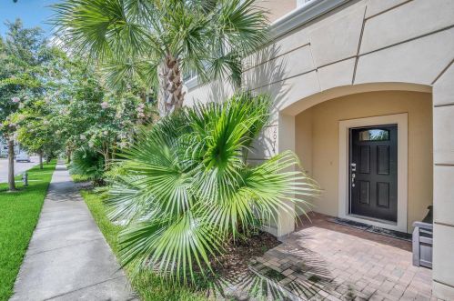 2074 Rome Dr, Kissimmee, FL 34747