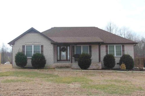 3083 Old Highway 52, Lafayette, TN 37083-3340