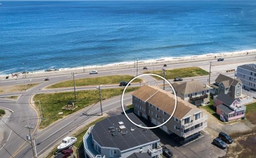 611 Ocean Blvd, Hampton, NH 03842-3693