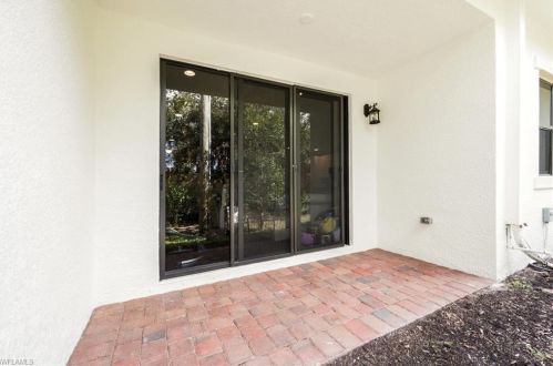 7887 Bristol Cir, Naples FL  34120 exterior