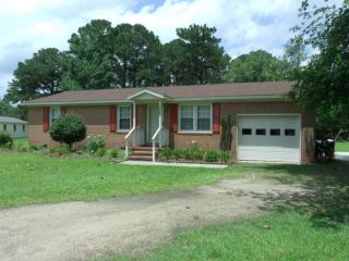 2529 Forest Dr, Newport, NC 28570-9229