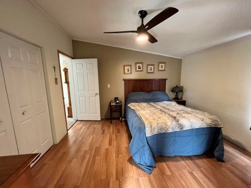 3613 Haines Rd, Duluth MN 55811-3733 exterior