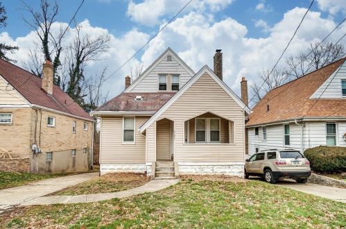 3121 Cavanaugh Ave, Cincinnati, OH 45211-8011
