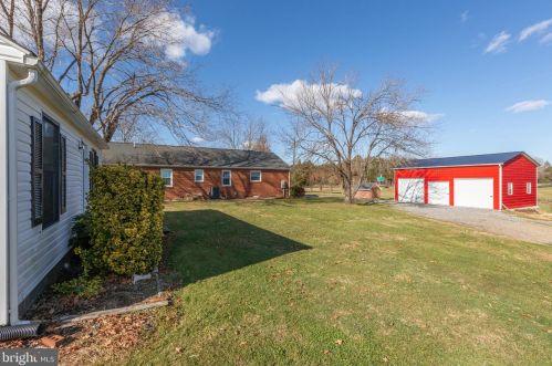 6149 Courthouse Rd, Spotsylvania VA  22551-6111 exterior