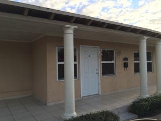 7146 42nd Ter, Miami FL  33155-4606 exterior