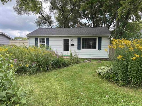 4711 Camden Rd, Madison, WI 53716-2225