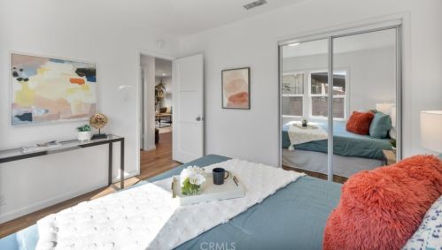 5242 Levelside Ave, Lakewood CA  90712-2224 exterior