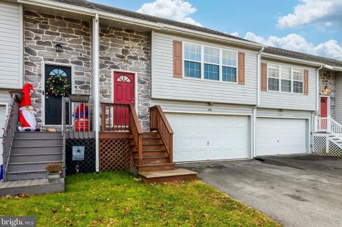 145 Norlawn Cir, Lancaster PA  17601-2669 exterior