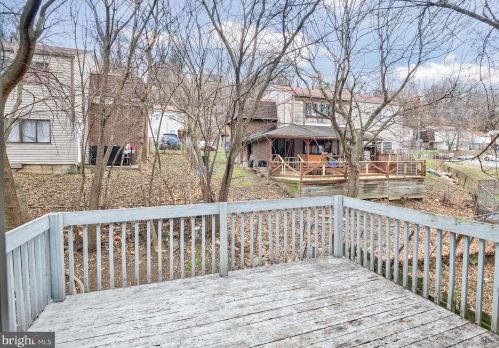 521 2 St, Harrisburg PA  17113-2605 exterior