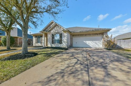 3431 Monarch Meadow Ln, Pearland, TX 77581-5582