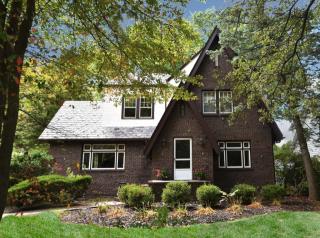 54 Burnett Ter, Maplewood NJ  07040-2328 exterior