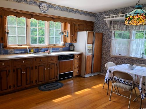 15 David Ct, West Islip NY  11795-3503 exterior