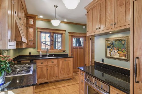 4620 Upton Ave, Minneapolis MN 55423-1913 exterior