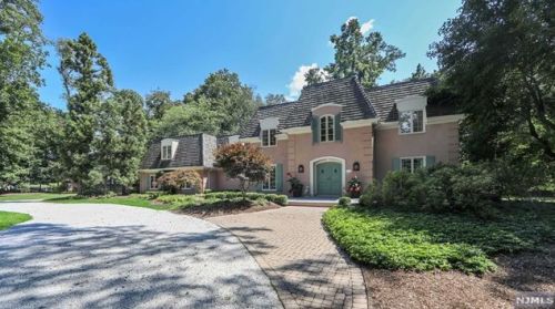 950 Franklin Lakes Rd, Franklin Lakes, NJ 07417-2153