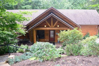 160 Carefree Cove Rd, Silverstone, NC 28698-8905