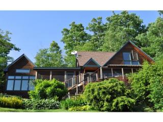 312 Farm Rd, Fayston, VT 05673-7107