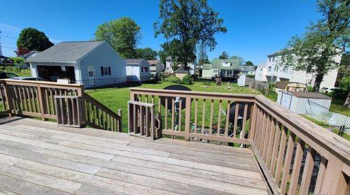 4 5th St, Danbury CT  06810-5704 exterior