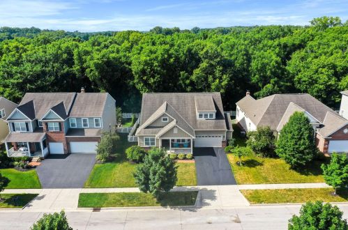 1323 Fairway Dr, Darbydale, OH 43123-8460