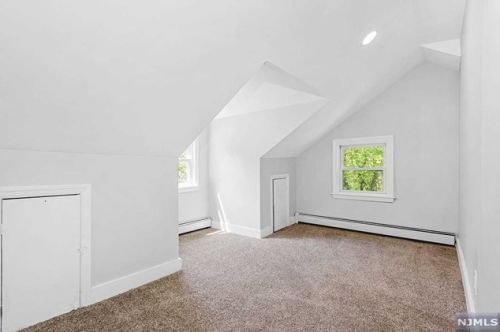 577 Ewing Ave, Franklin Lakes NJ  07417-2302 exterior