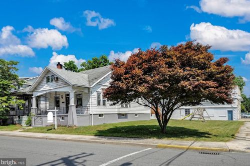 144 Main St, Schuylkill Haven, PA 17972-1606