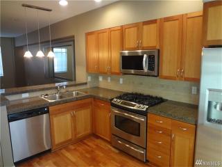 2106 Yakima Ct, Tacoma WA  98405-3864 exterior