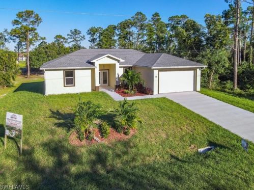 3407 5th St, Lehigh Acres, FL 33976-2300