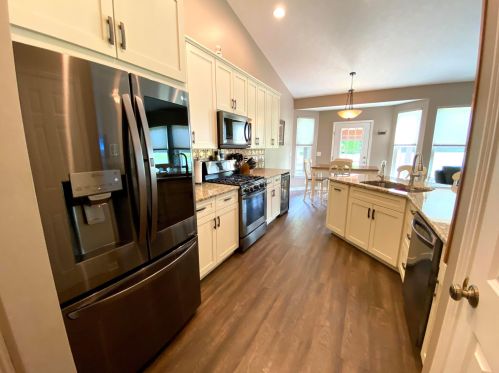 386 Shawnee Loop, Pataskala OH  43062-8179 exterior