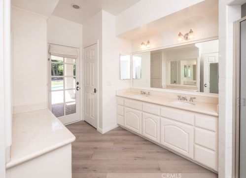 1520 Bonita Vista Dr, San Bernardino CA  92404-2104 exterior