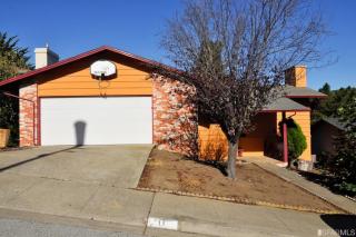 11 Picardo Ct, Pacifica CA  94044 exterior