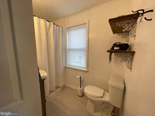 208 Summer St, Limerick PA  19468-1923 exterior