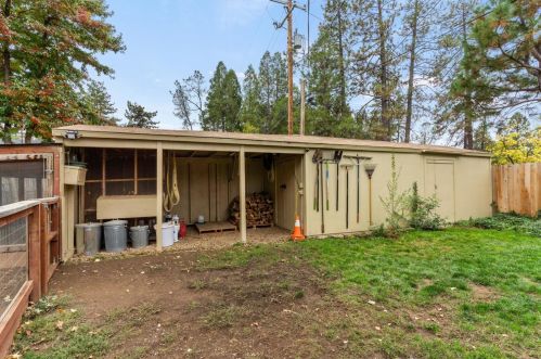 13354 Curtis Ln, Grass Valley CA  95949-9023 exterior