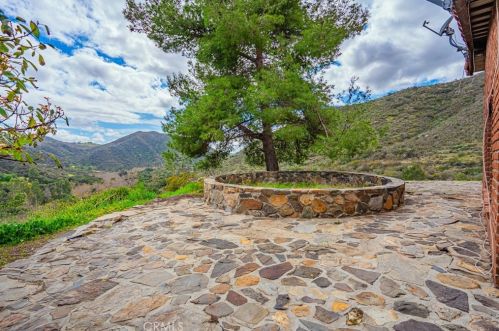 48703 De Luz Rd, Temecula CA  92590-4317 exterior