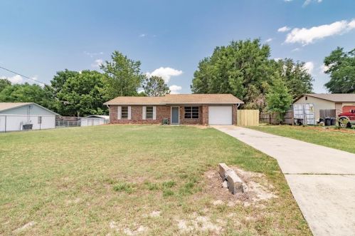 11625 129th Ln, Ocklawaha FL  32179-5096 exterior