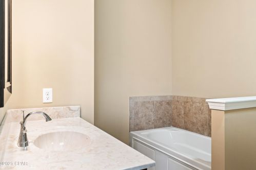 1221 26th St, Lynn Haven FL  32444-5341 exterior