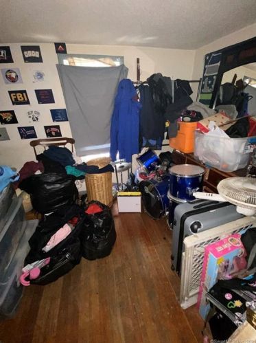 19 Portland St, Middletown CT  06457-2209 exterior