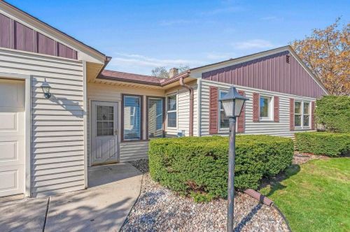 1138 Thrush St, Green Bay WI  54303-4336 exterior