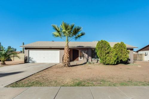 2902 Inverness Ave, Mesa, AZ 85204-7209