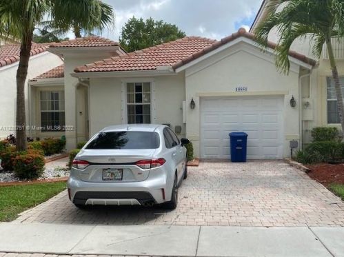 18851 25th Ct, Hollywood, FL 33029-2533