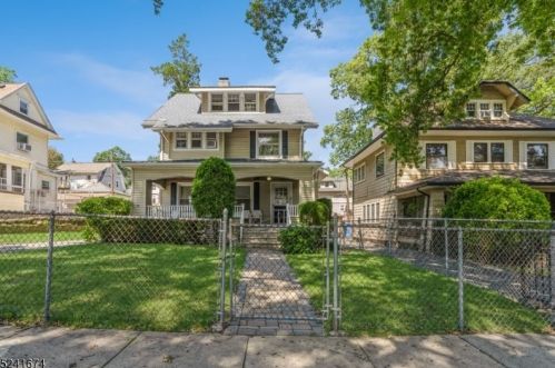 57 Fulton St, East Orange, NJ 07017-2124