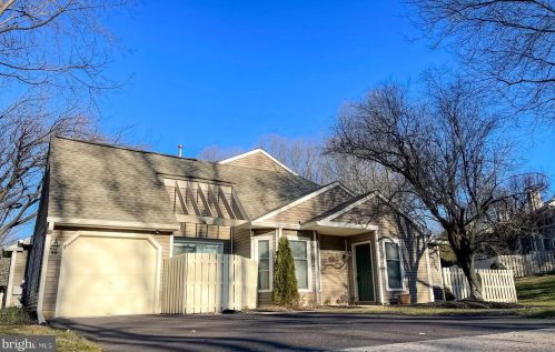 310 Rowantree Cir, Yardley, PA 19067-5744
