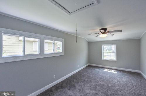 29 Maplewick Ln, Willingboro NJ  08046-2904 exterior