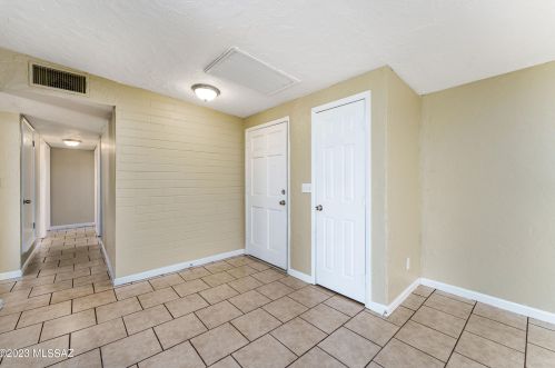 8409 Mary Dr, Tucson AZ  85730-2038 exterior