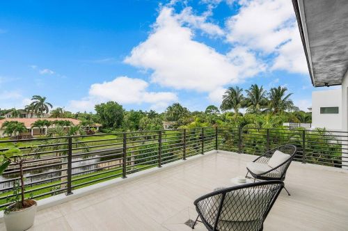 255 22nd St, Delray Beach FL  33444-4223 exterior