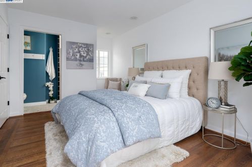 5137 Fairfax Ave, Oakland CA  94601-5410 exterior