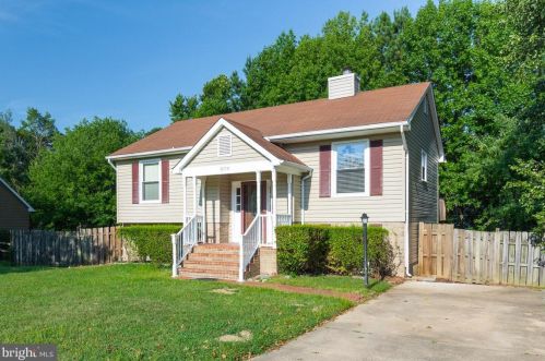 10710 Bent Tree Dr, Fredericksburg, VA 22407-1625