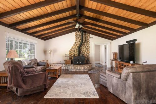 4209 Alpine Blvd, Alpine CA  91901-2312 exterior