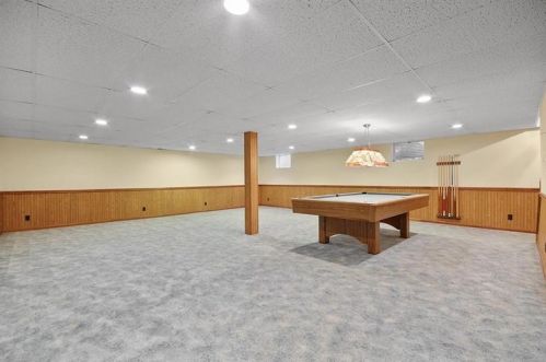 1605 Mountain View Dr, Gibsonia PA 15044-9274 exterior