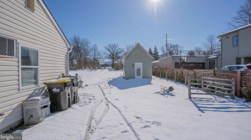 1749 Walnut St, Lansdale PA  19446-1136 exterior